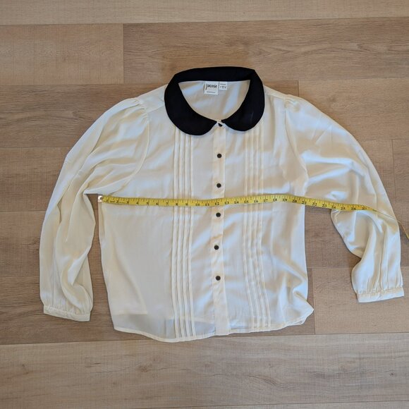 Joanie Peter Pan Blouse - Picture 5 of 6